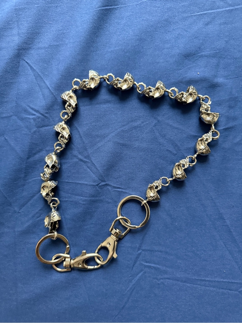 Silver-tone Skull Link Wallet Chain